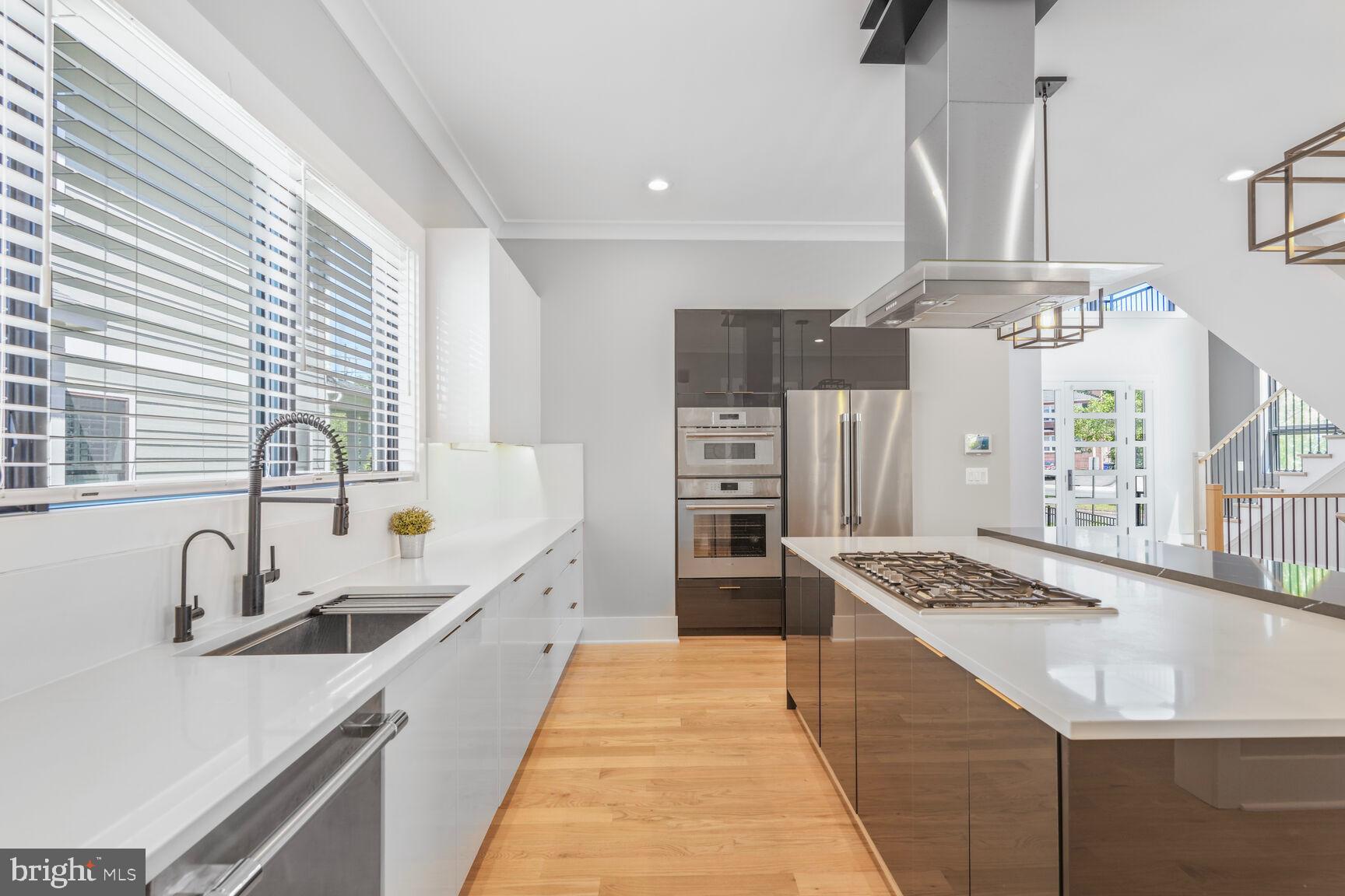 LYON PARK - Residential