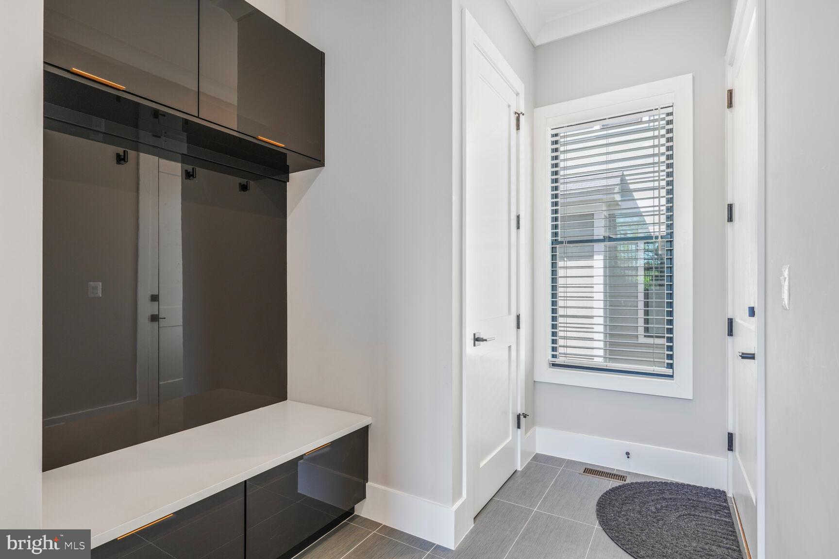 LYON PARK - Residential