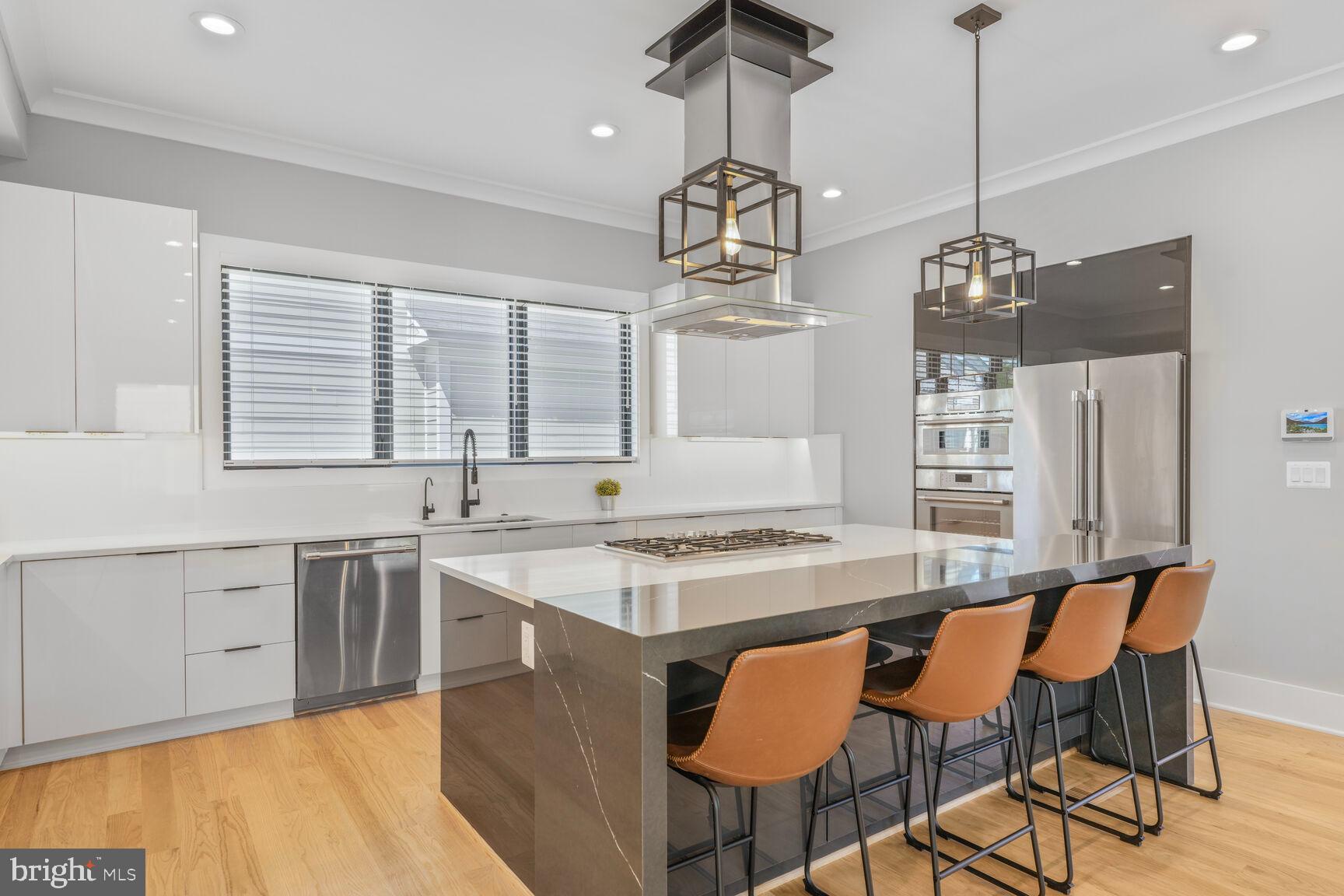 LYON PARK - Residential