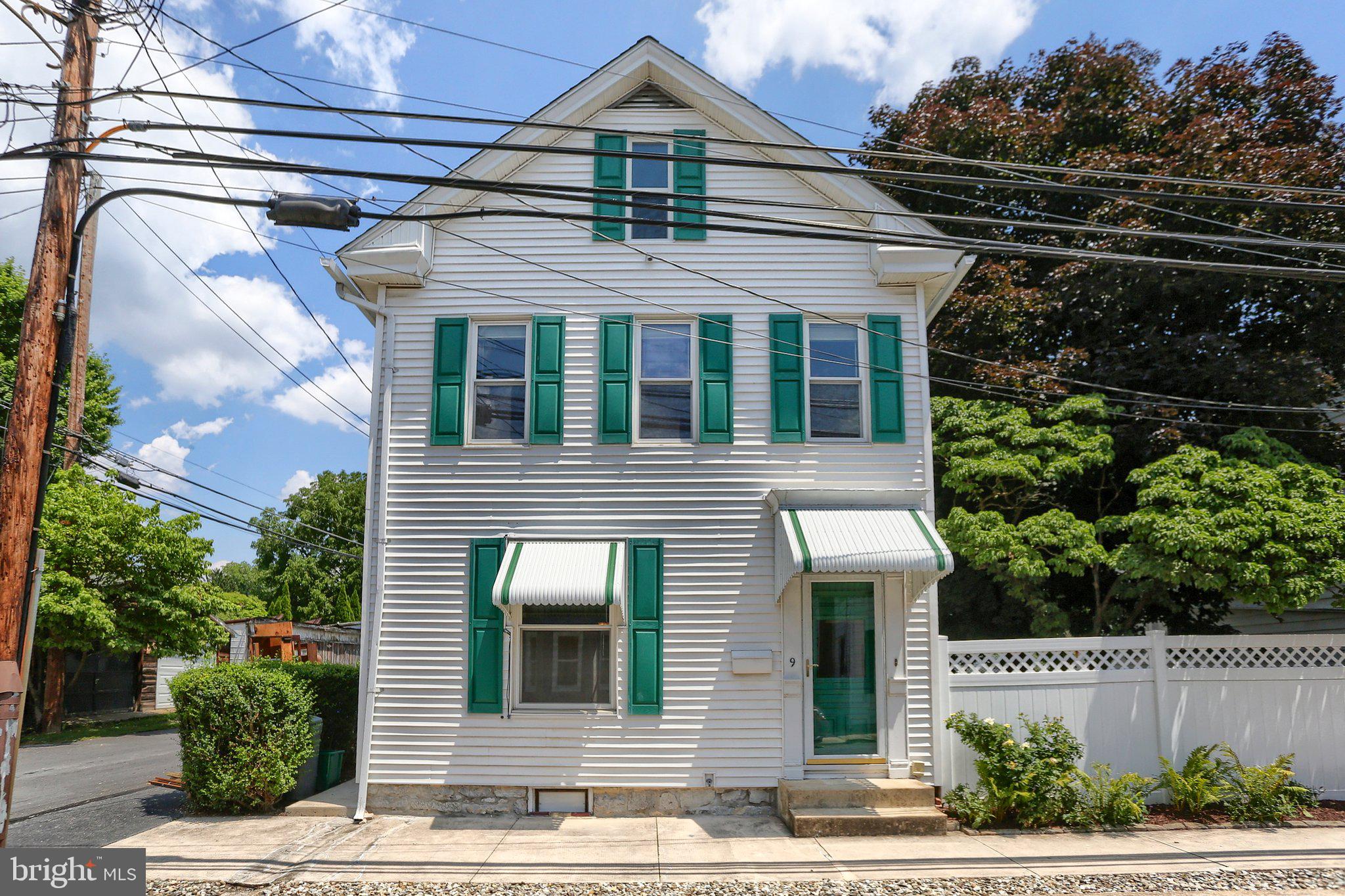 Photo 1 of 41 — 9 S WASHINGTON STREET, MECHANICSBURG, PA 17055
