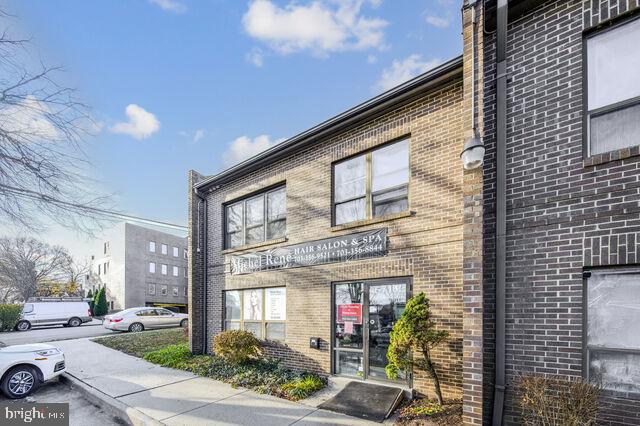 6716 WHITTIER AVENUE