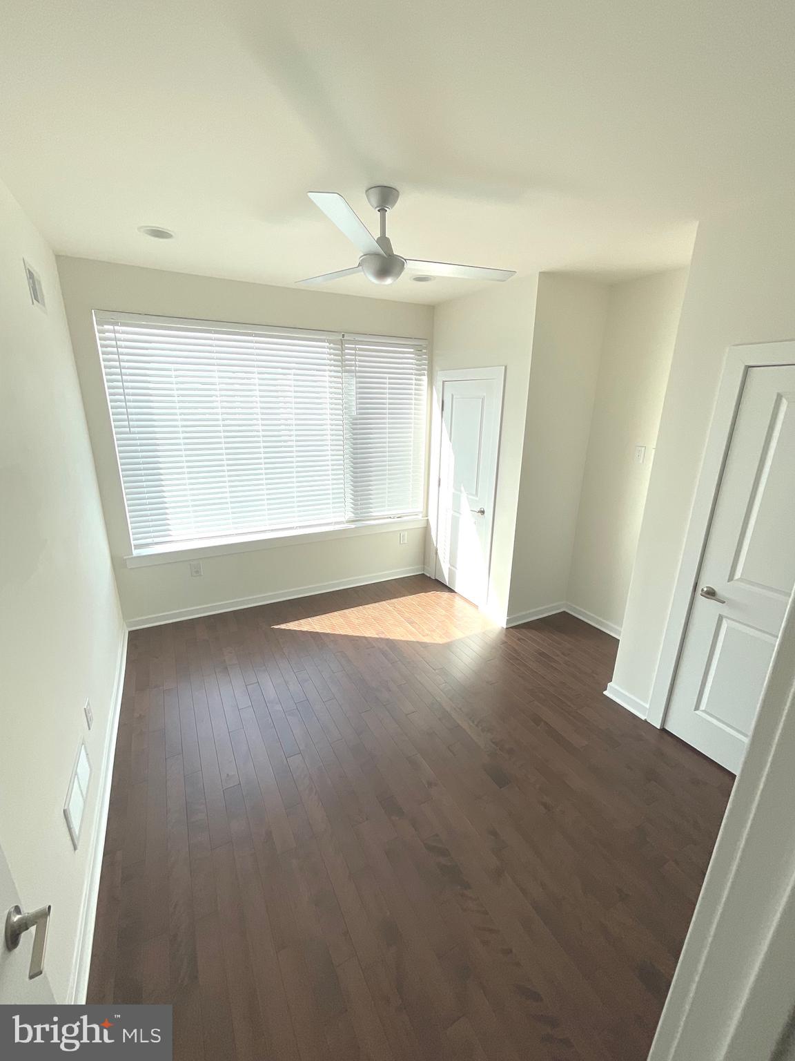 EAST KENSINGTON - Residential Lease