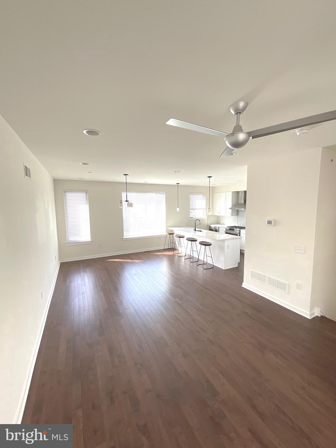 EAST KENSINGTON - Residential Lease