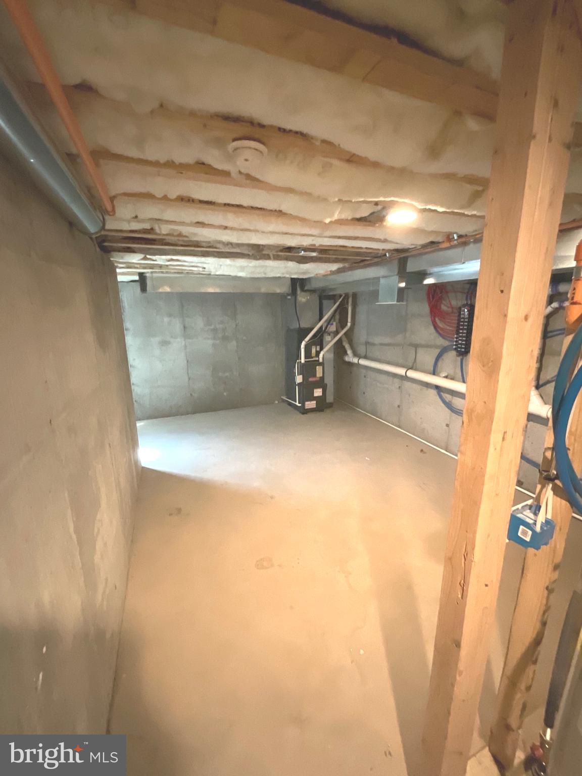 EAST KENSINGTON - Residential Lease