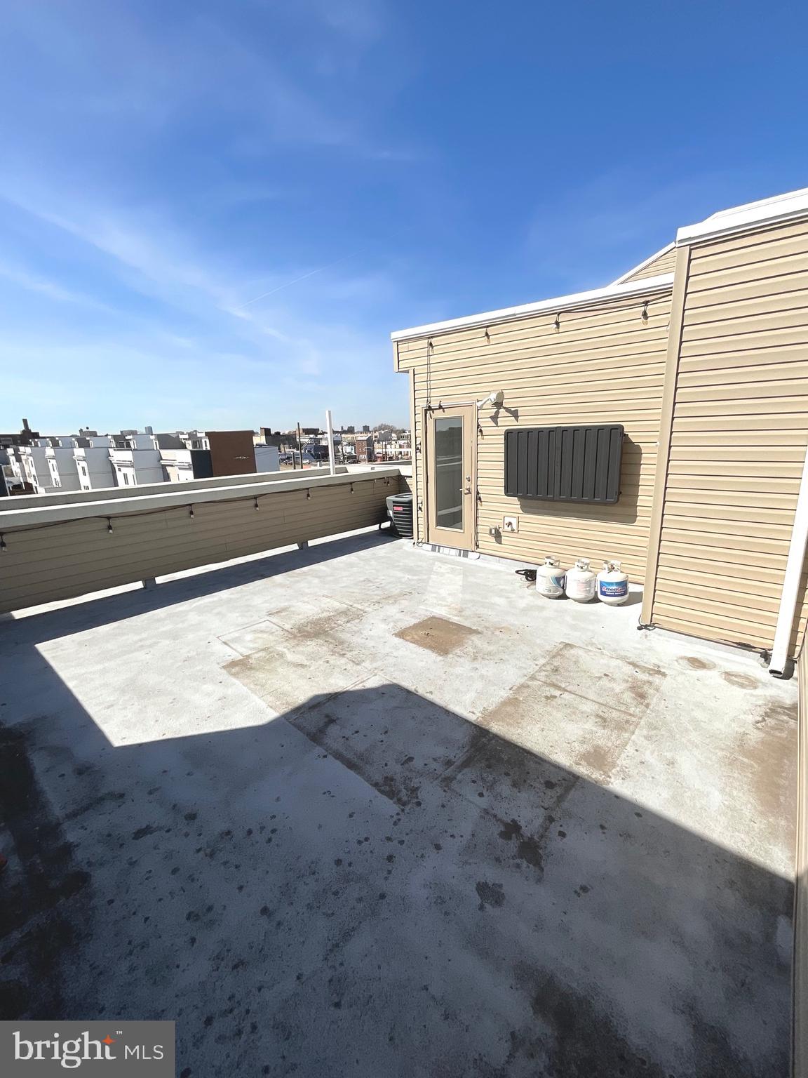 EAST KENSINGTON - Residential Lease