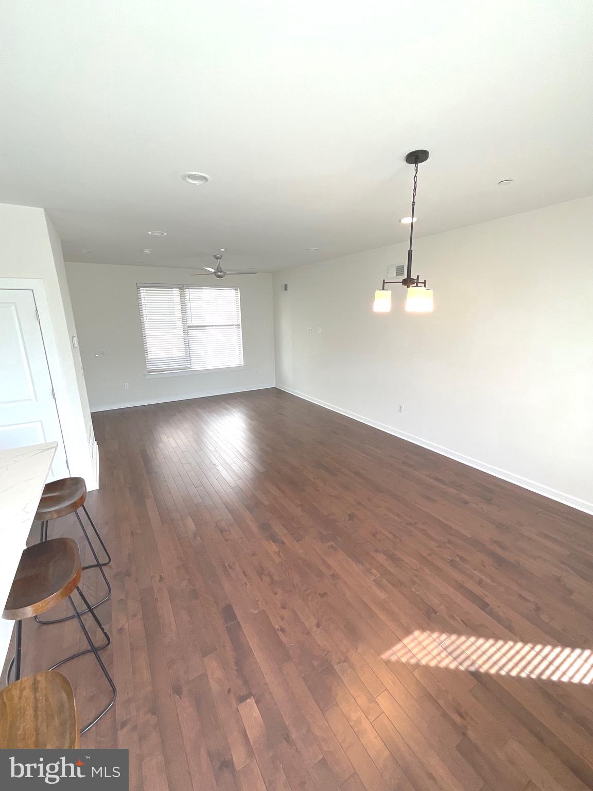 EAST KENSINGTON - Residential Lease