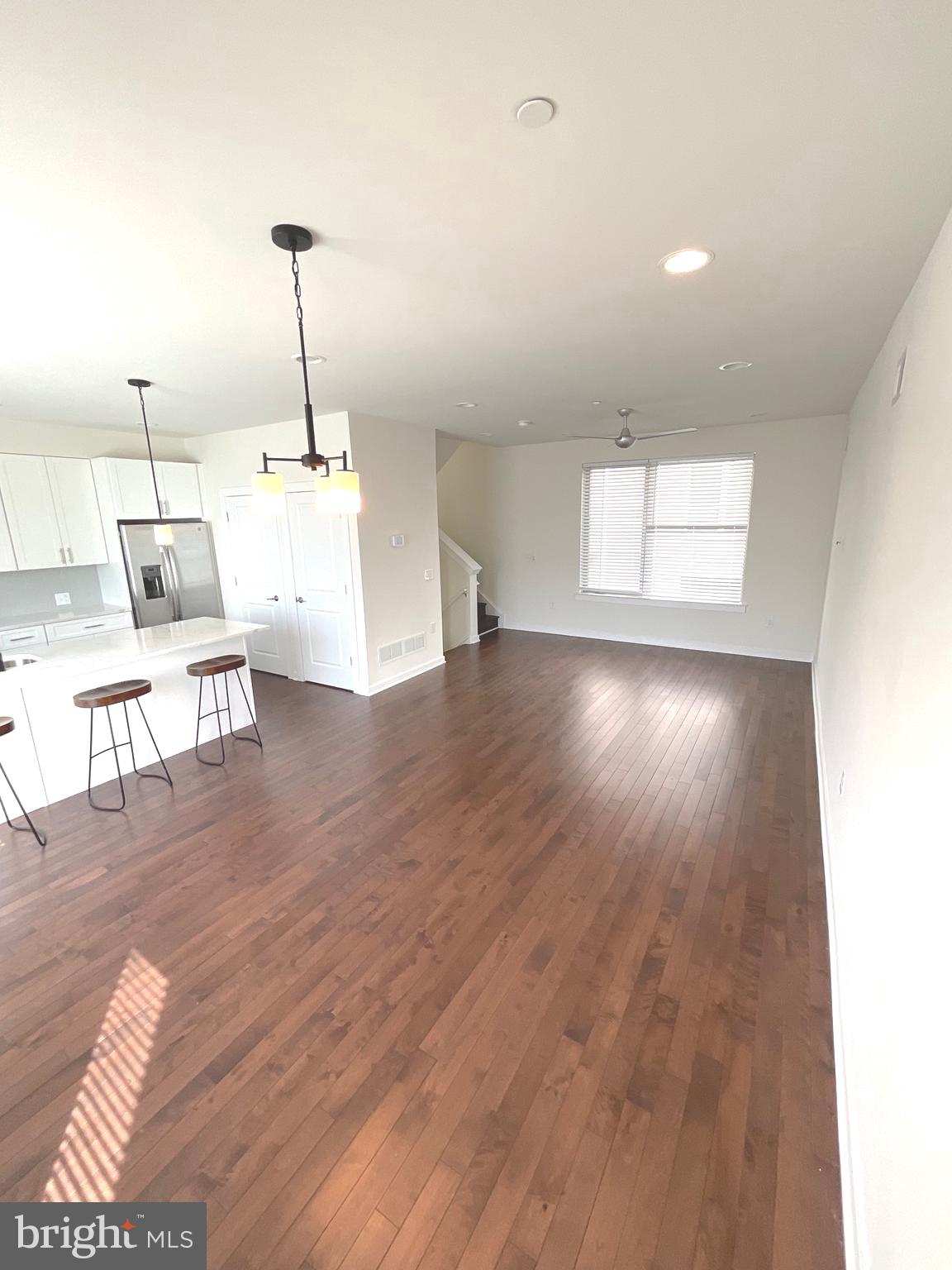 EAST KENSINGTON - Residential Lease