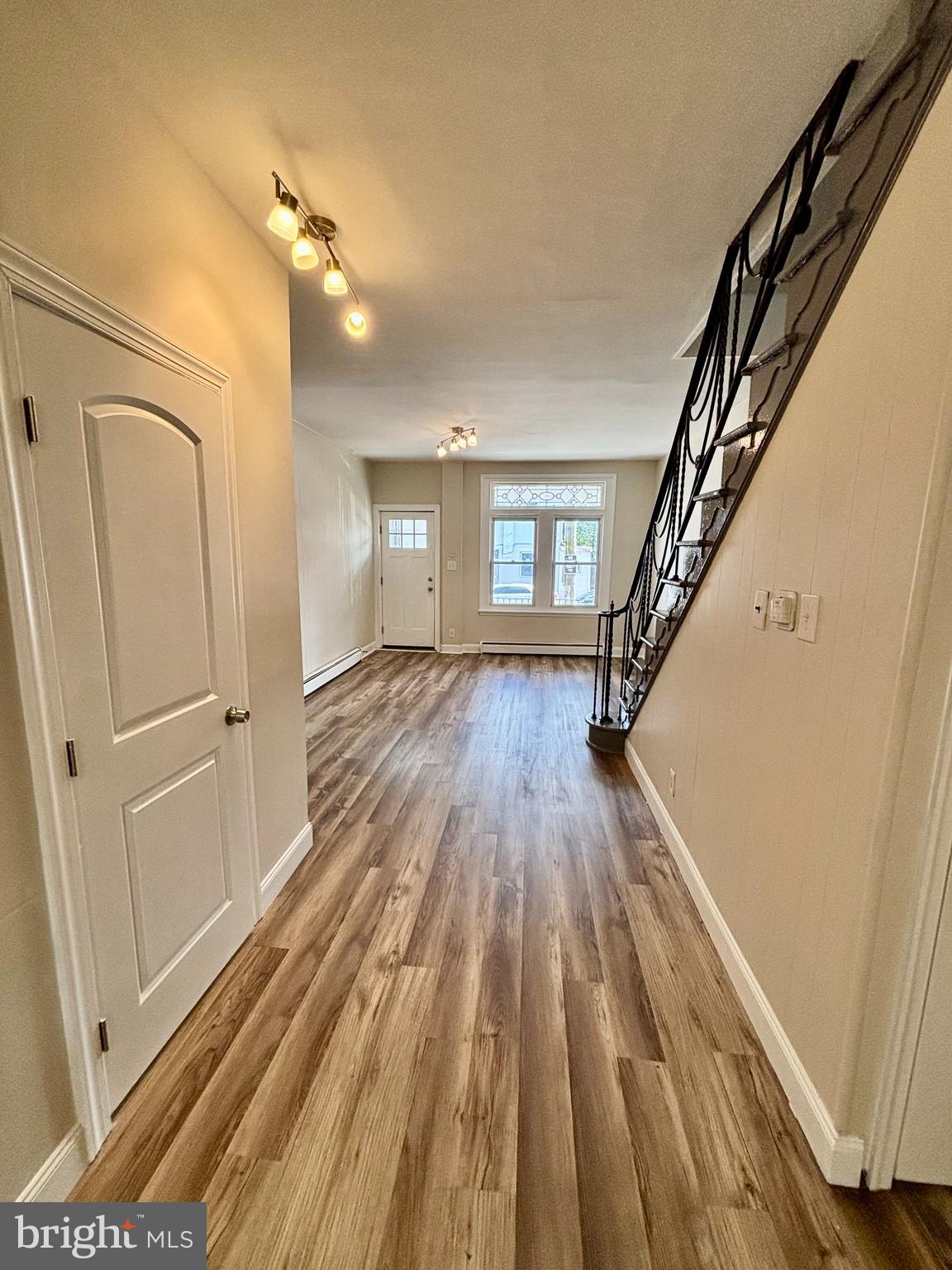 HUNTING PARK - Residential