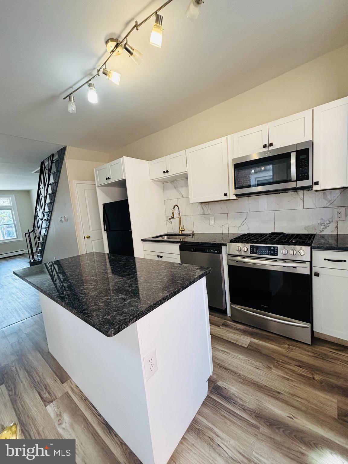 HUNTING PARK - Residential