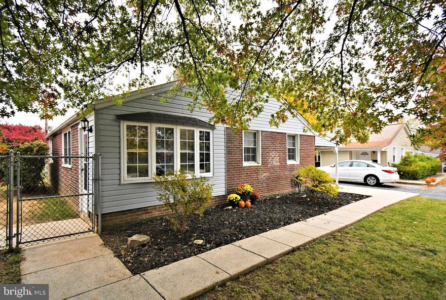Welcome to this light-filled style ranch home in the desirable  Valley Forge Homes area — an ideal opportunity for those seeking true one-floor living close to Rt. 202, the PA Turnpike and the  King of Prussia Mall.  From your covered front entry porch you'll step inside to an open -concept floor plan featuring a well-proportioned living room, an updated kitchen with granite counter tops and breakfast bar, three comfortable bedrooms and an updated full bath. Outside, enjoy a fully fenced backyard — perfect for pets and play — and a handy storage shed for garden tools , bikes and seasonal storage. The spacious lawn provides plenty of room  for outdoor living , gardening,  grilling or gathering with friends. Easy access to local schools, shopping and commuter routes. Vacant and easy to show!