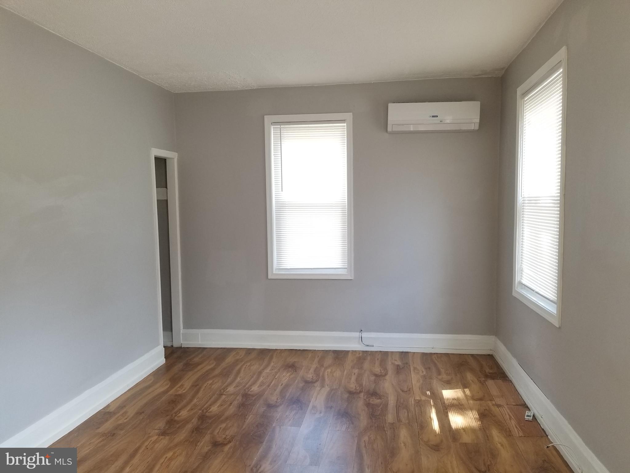 WINSTON GOVANS - Residential Lease