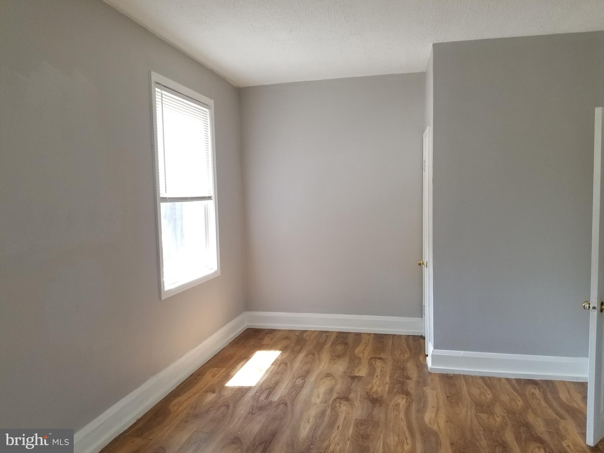 WINSTON GOVANS - Residential Lease