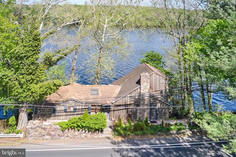 266 N MAIN STREET NEW HOPE PA 18938