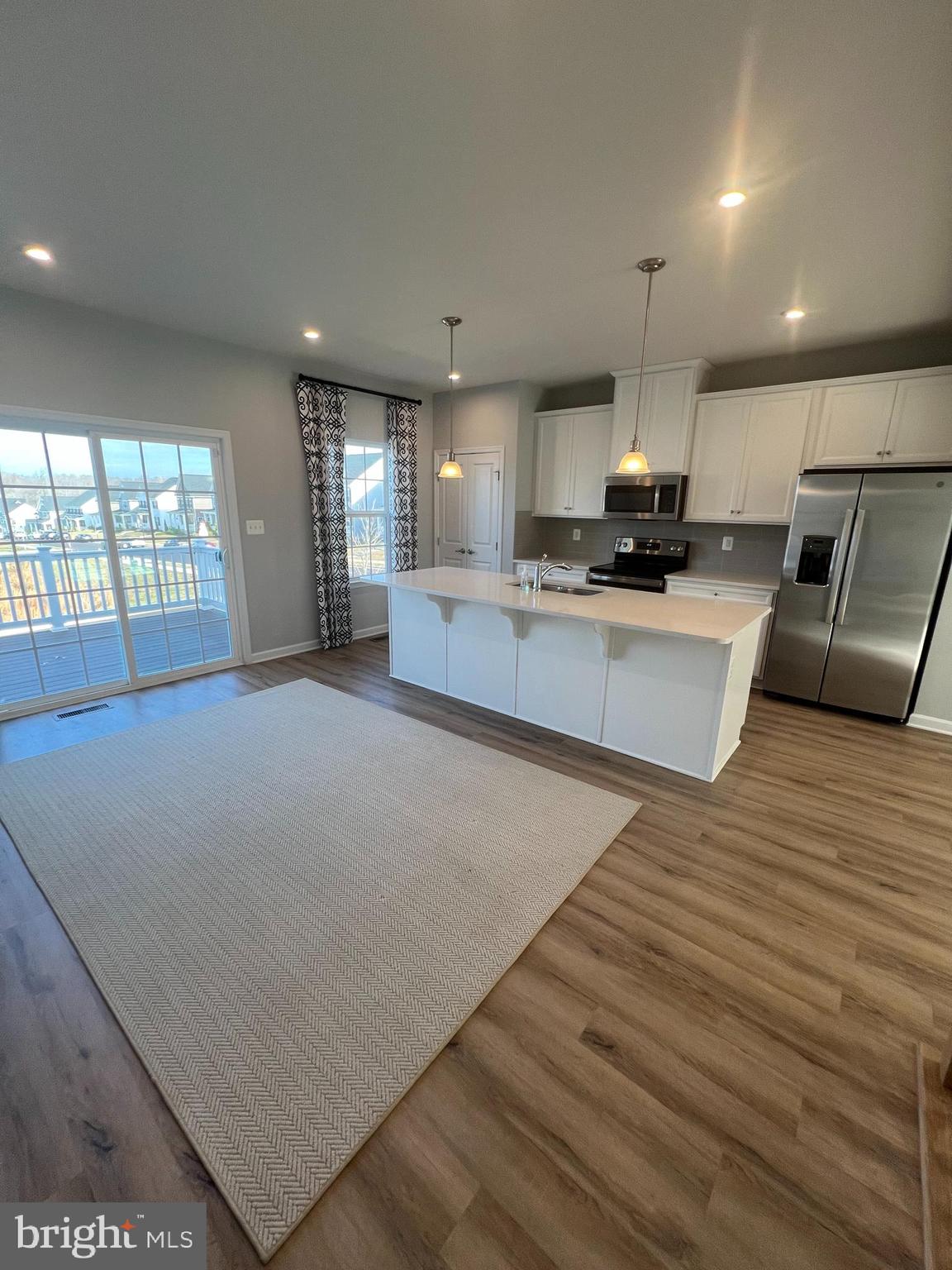 COURTHOUSE COMMONS - Residential Lease