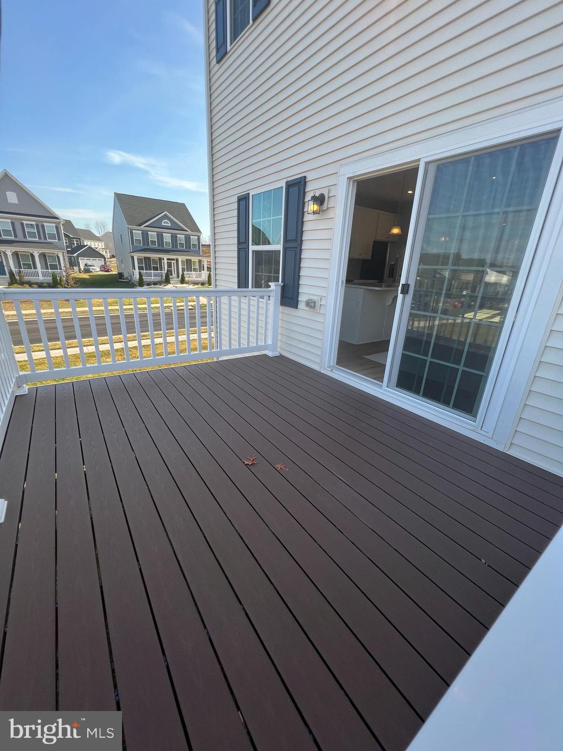 COURTHOUSE COMMONS - Residential Lease