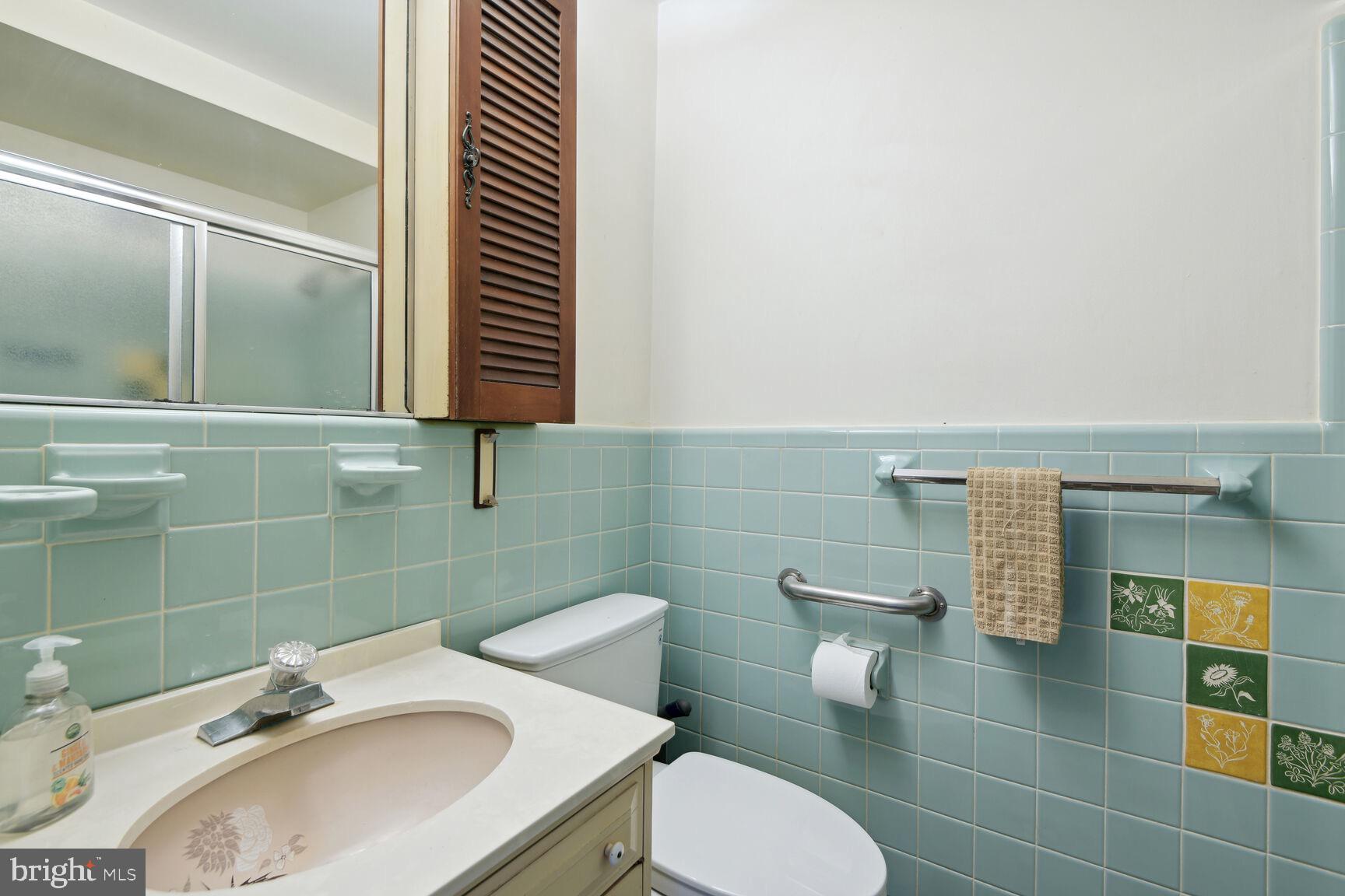 BROCK HALL ESTATES - Residential