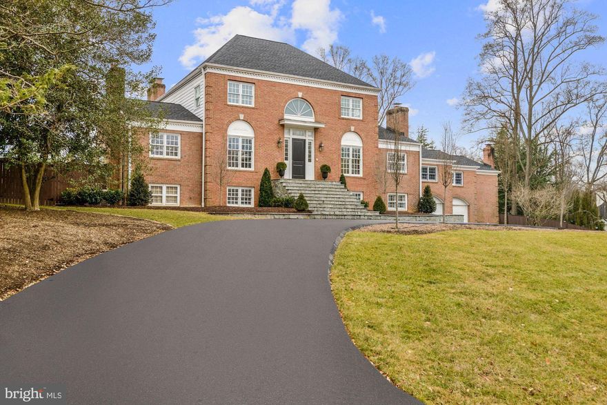 Stately Estate on Large Lot in Downscrest Neighborhood.  Approached  by a Gracious Circular Drive this Classic Property welcomes you into its Bespoke Paneled Foyer.  Extensive Kitchen Renovation with top of the line appliances and custom cabinetry captures the feel of the home while bringing it current and seamlessly connects to Family Area as well as Entertaining Spaces.  Wonderful Screened Porch overlooks pool, outdoor kitchen  and large private rear yard.  Multiple Bedrooms Areas can be configured as desired.  PROPERTY SOLD AS-IS