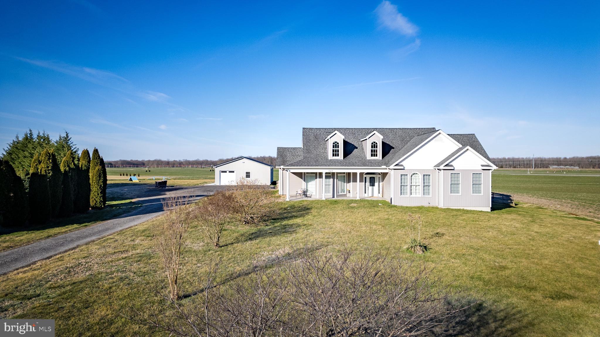 CENTREVILLE - Residential