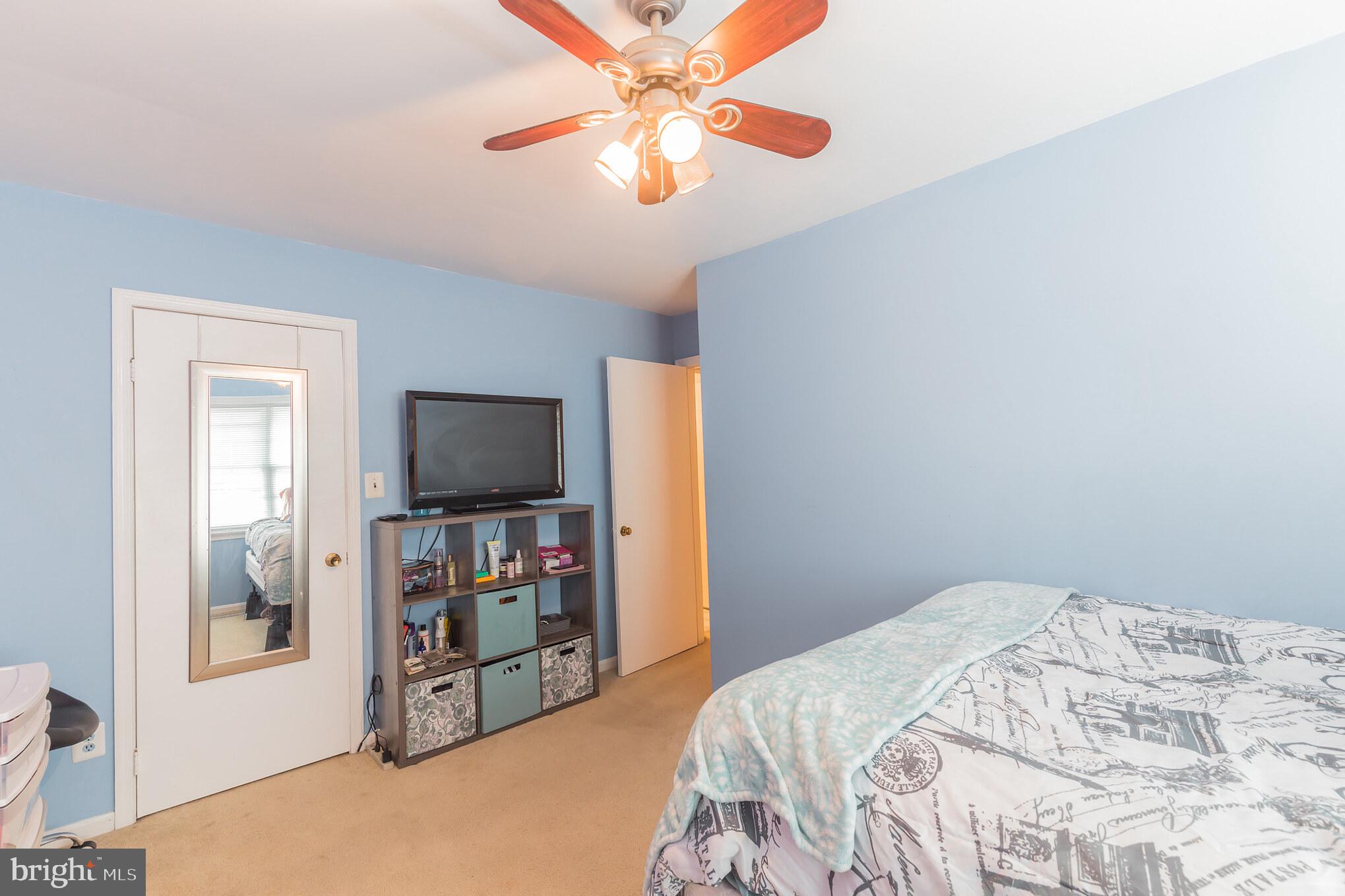 THE HIGHLANDS - Residential