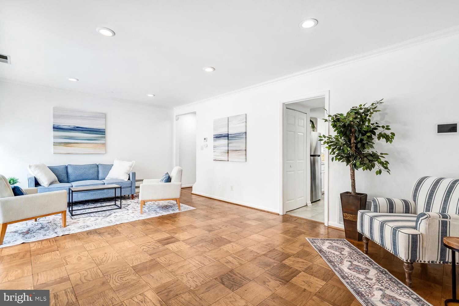 FAIRFAX HERITAGE - Residential