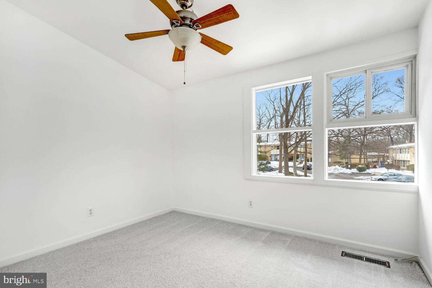 FAIRFAX HERITAGE - Residential