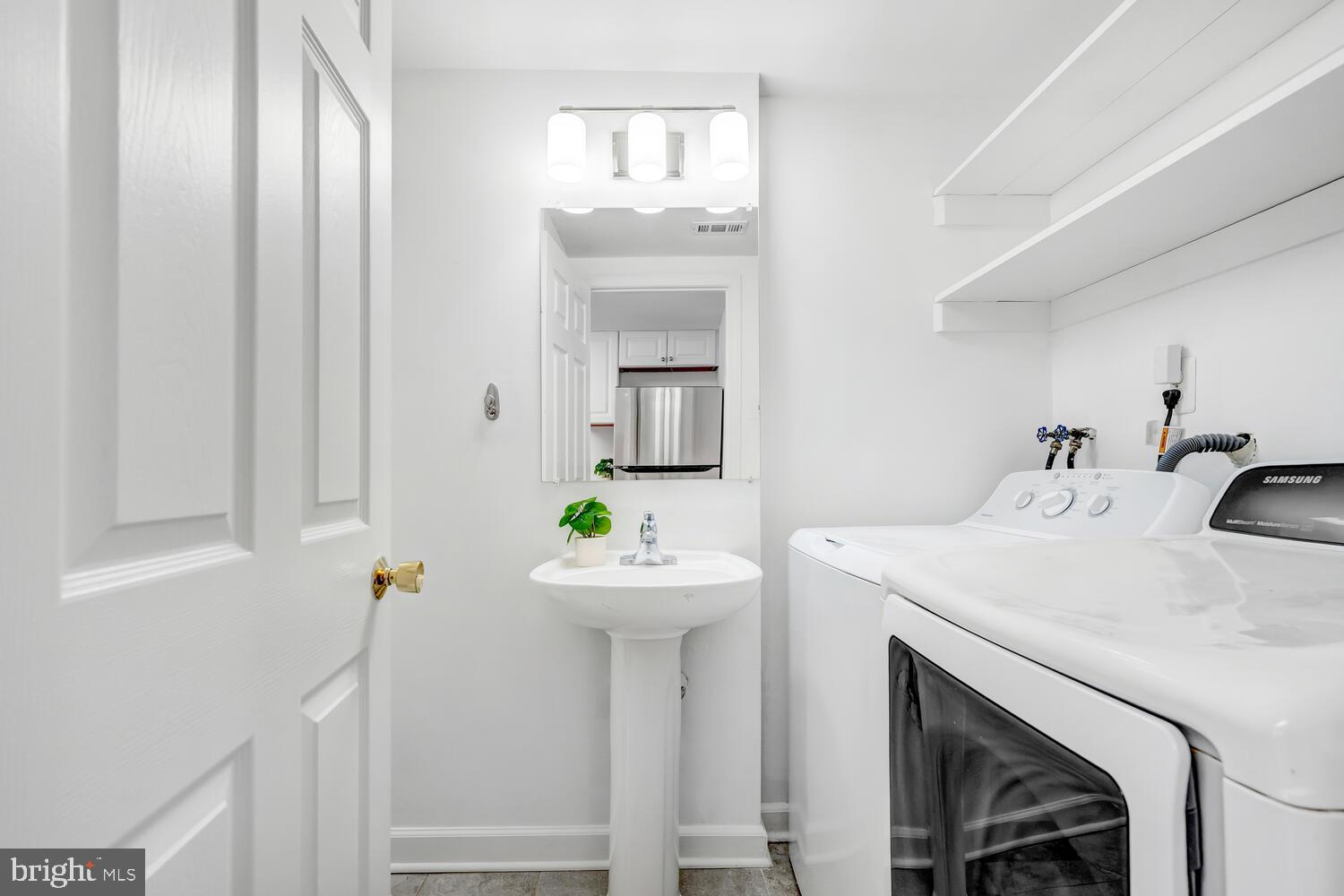 FAIRFAX HERITAGE - Residential