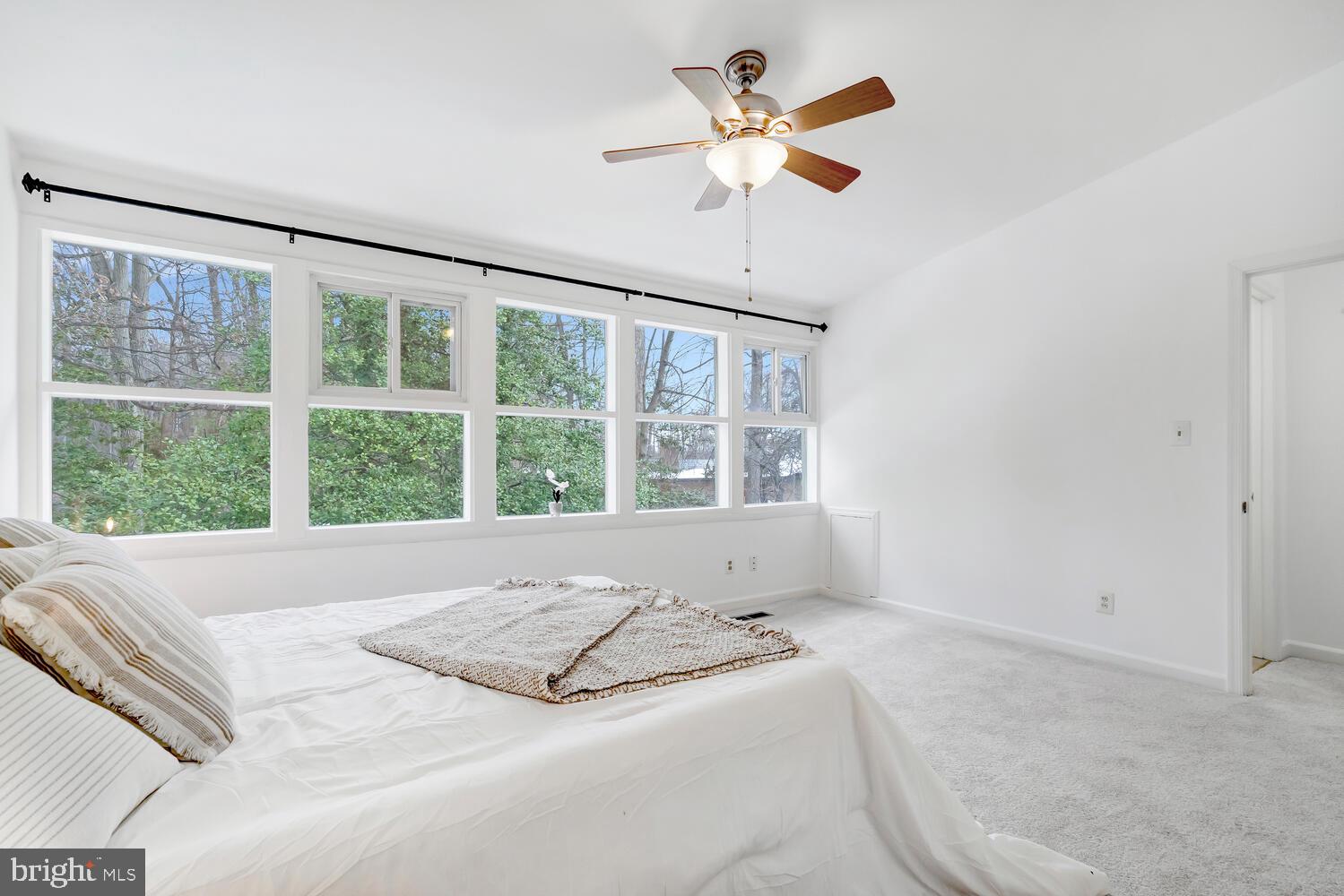 FAIRFAX HERITAGE - Residential