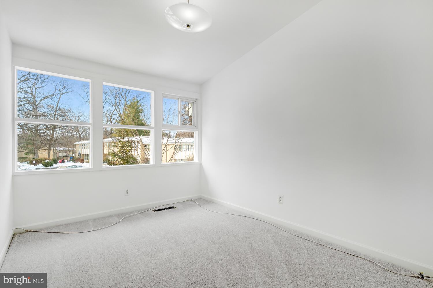 FAIRFAX HERITAGE - Residential