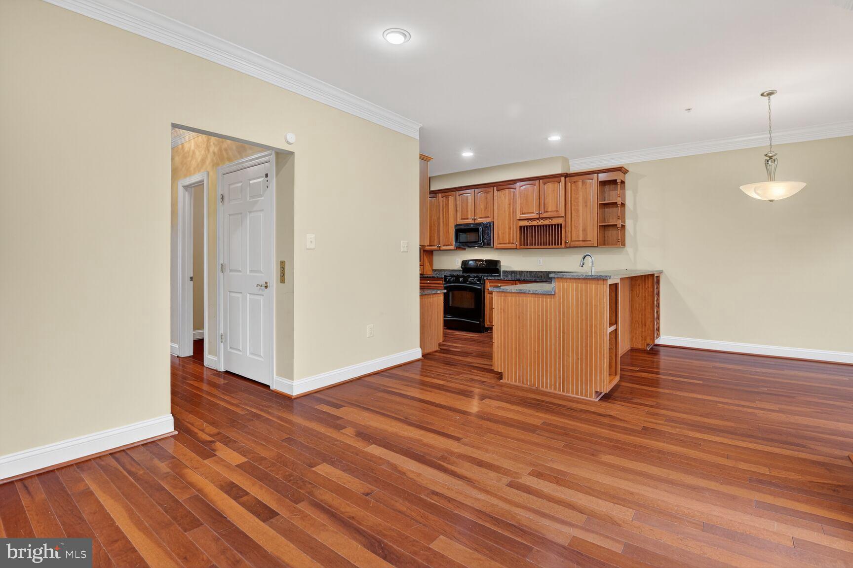 GRAYROB - Residential Lease