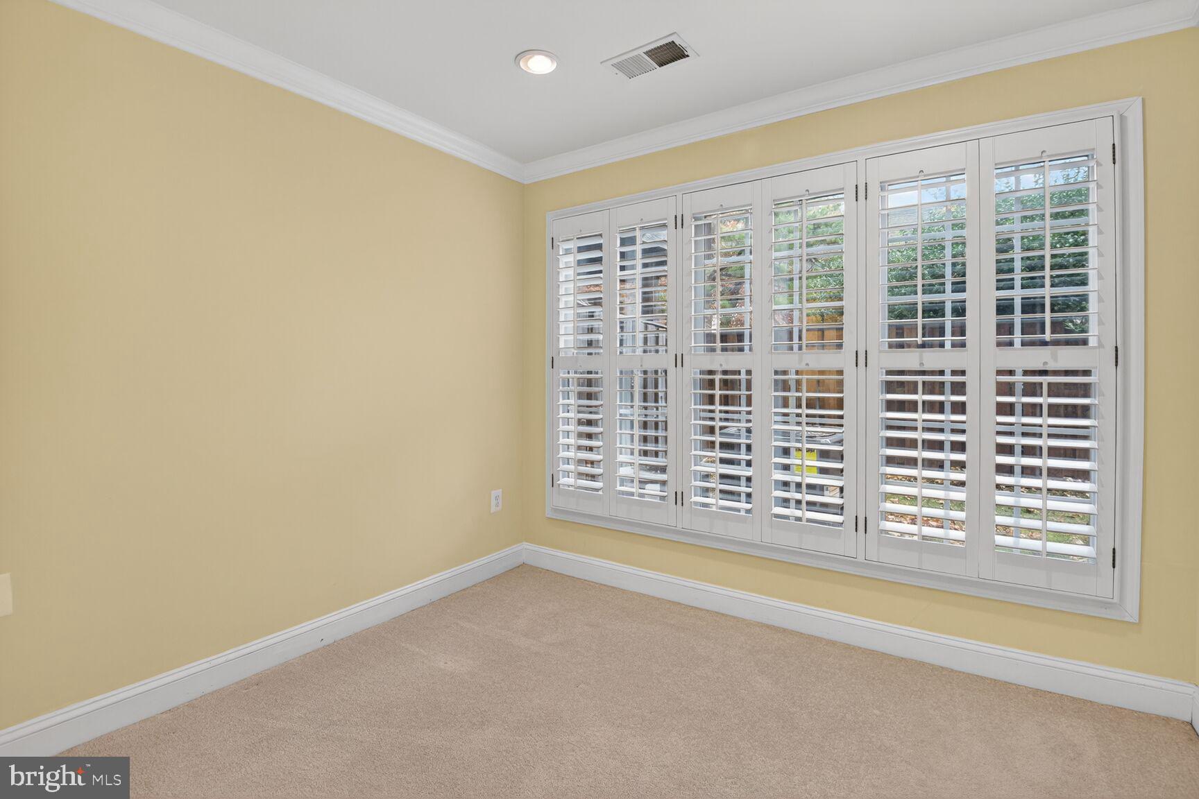 GRAYROB - Residential Lease