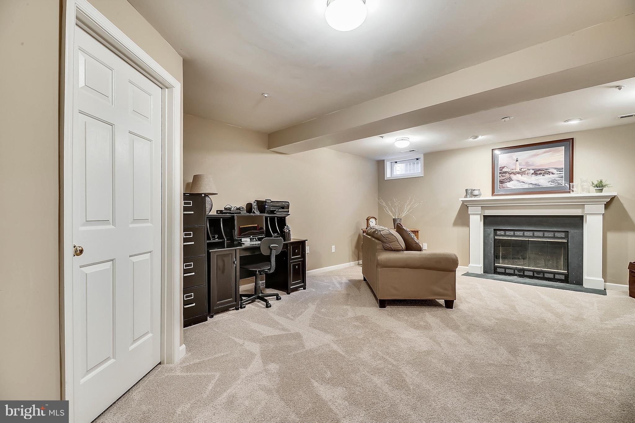 LYNDWOOD - Residential