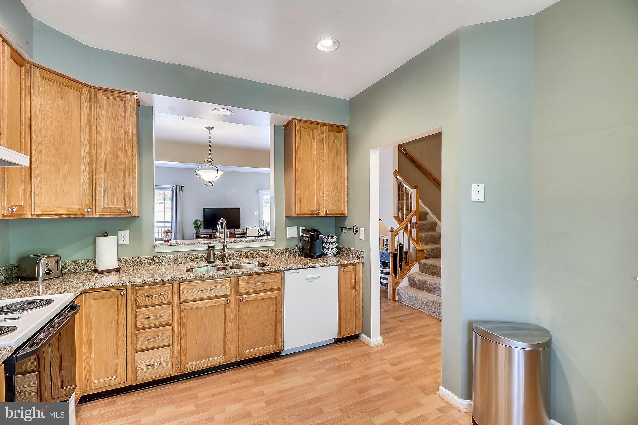 LYNDWOOD - Residential