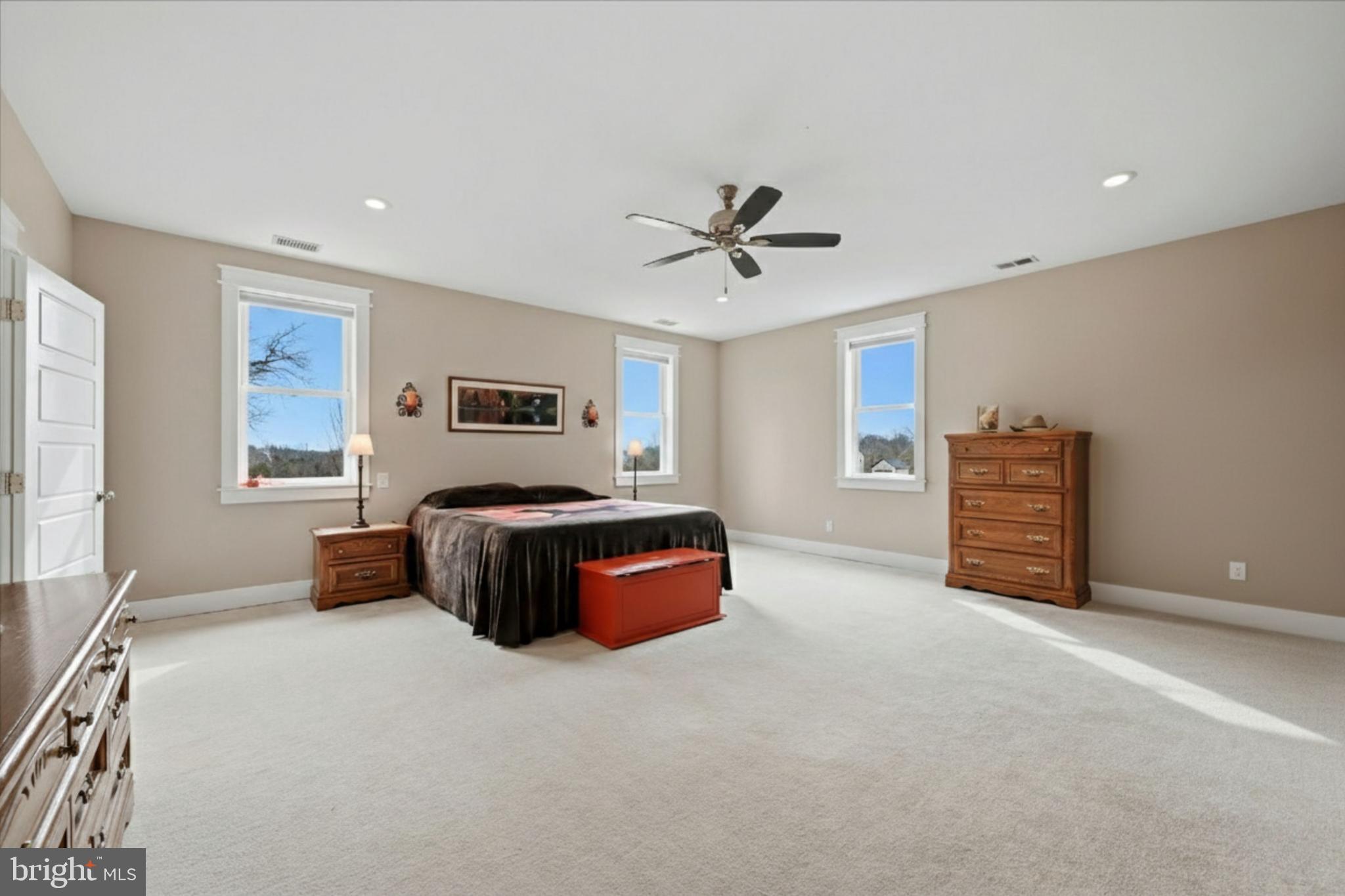 14660 FITZWATER DRIVE