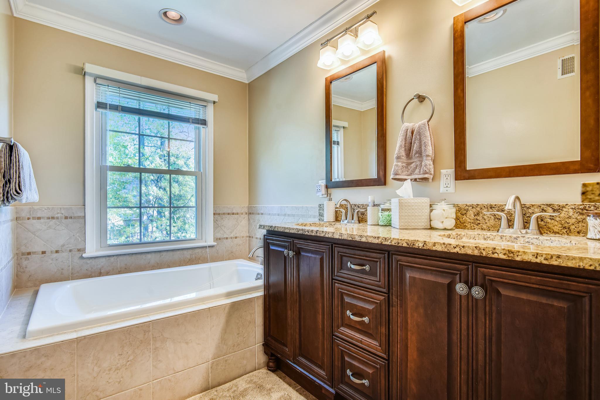 SEDGEWICK HEIGHTS - Residential