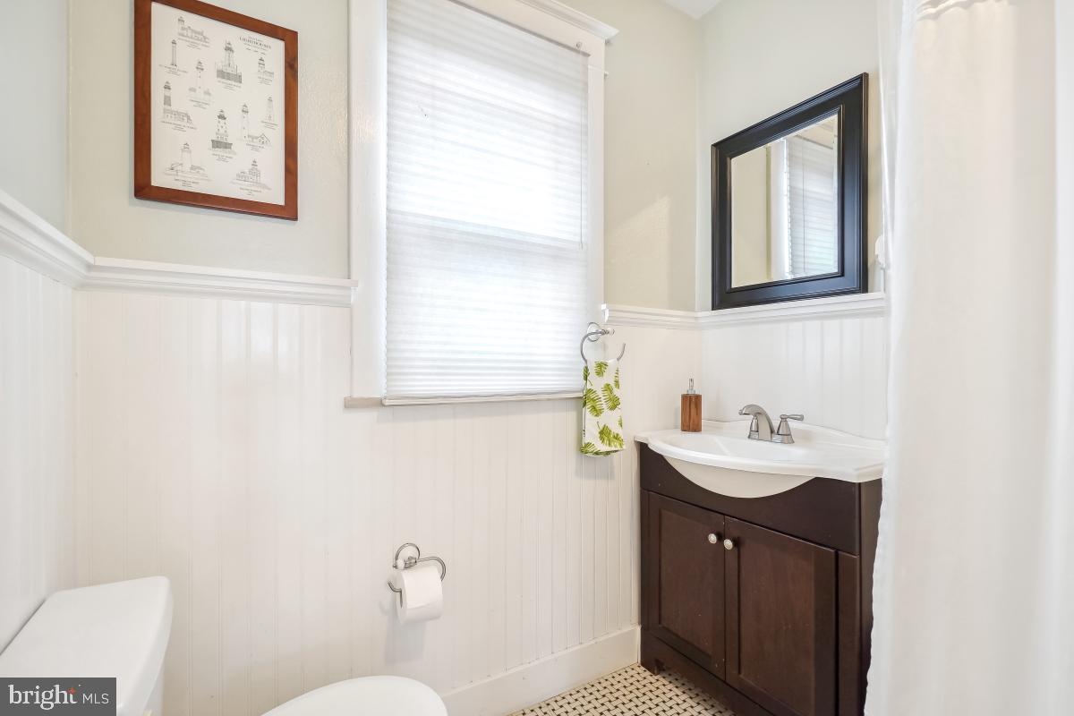 WEST ANNAPOLIS - Residential