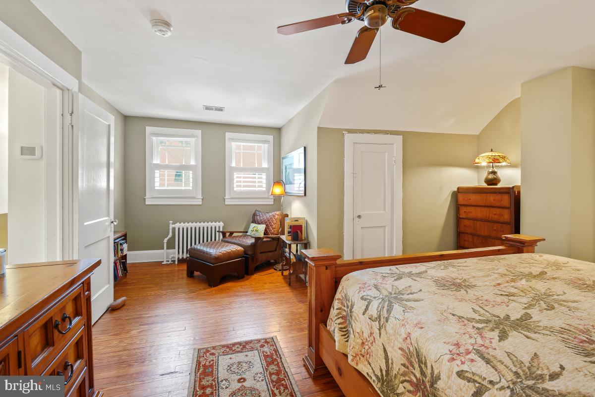 WEST ANNAPOLIS - Residential