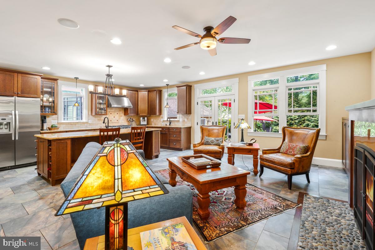 WEST ANNAPOLIS - Residential