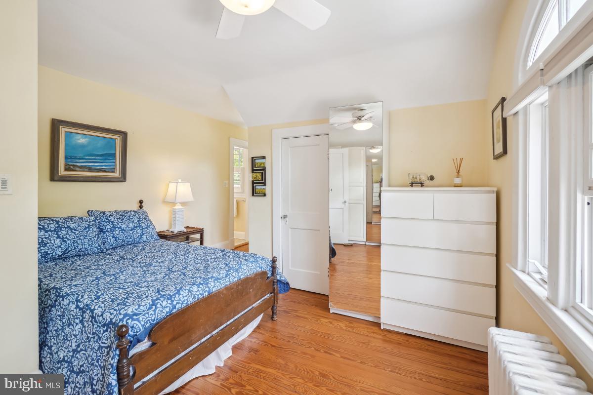 WEST ANNAPOLIS - Residential