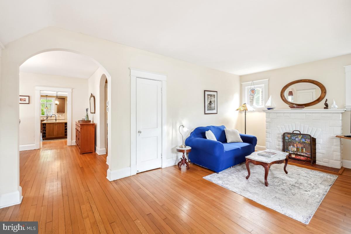 WEST ANNAPOLIS - Residential