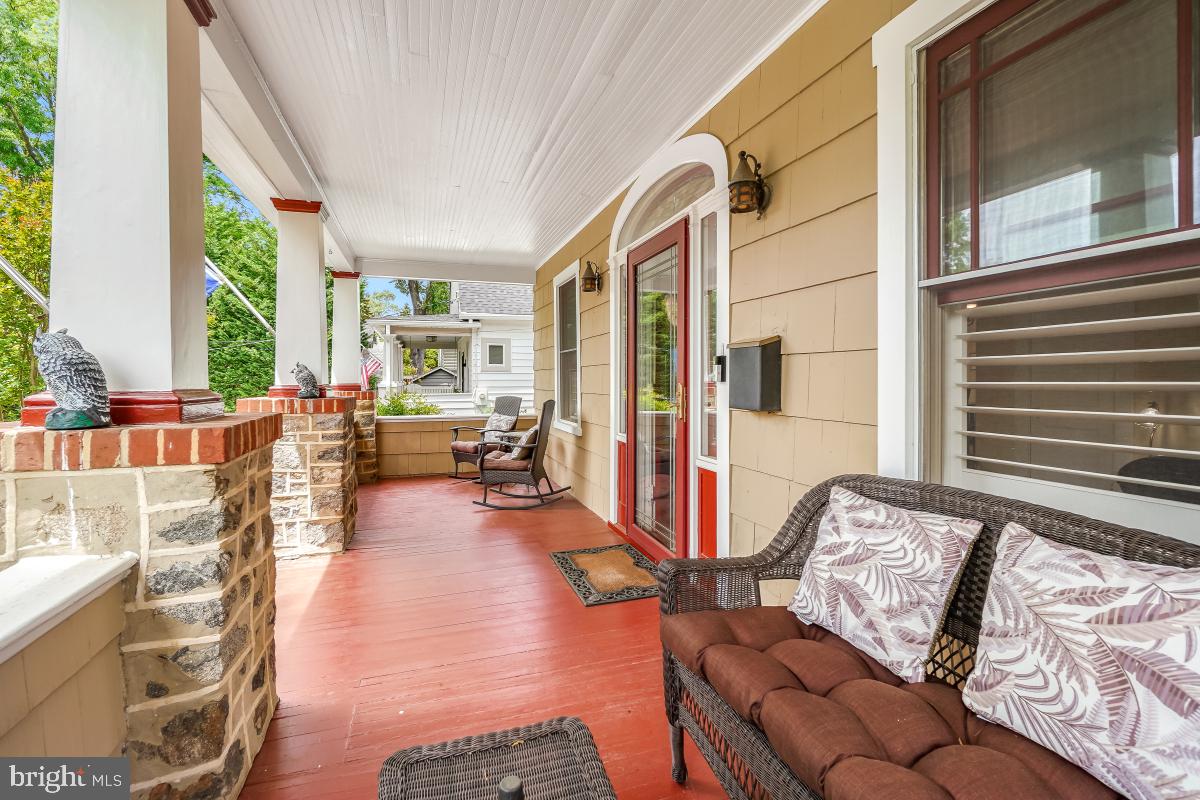 106 TOLSON STREET
