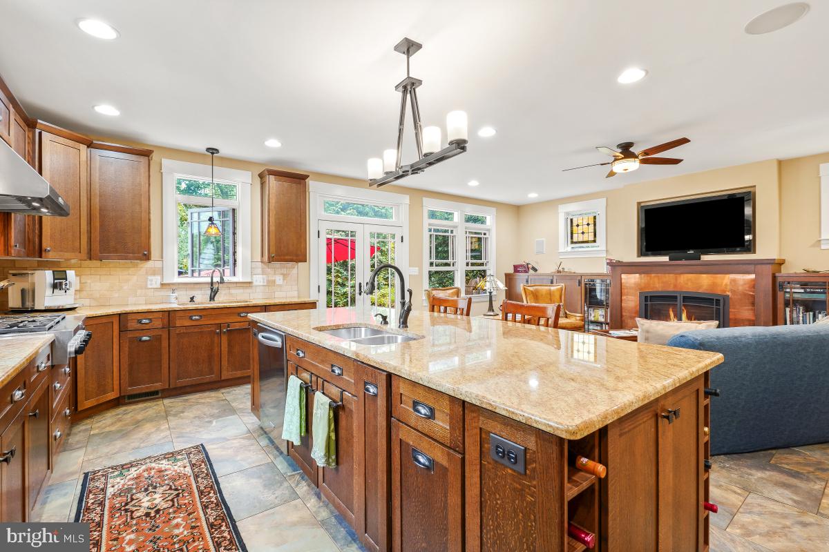 WEST ANNAPOLIS - Residential