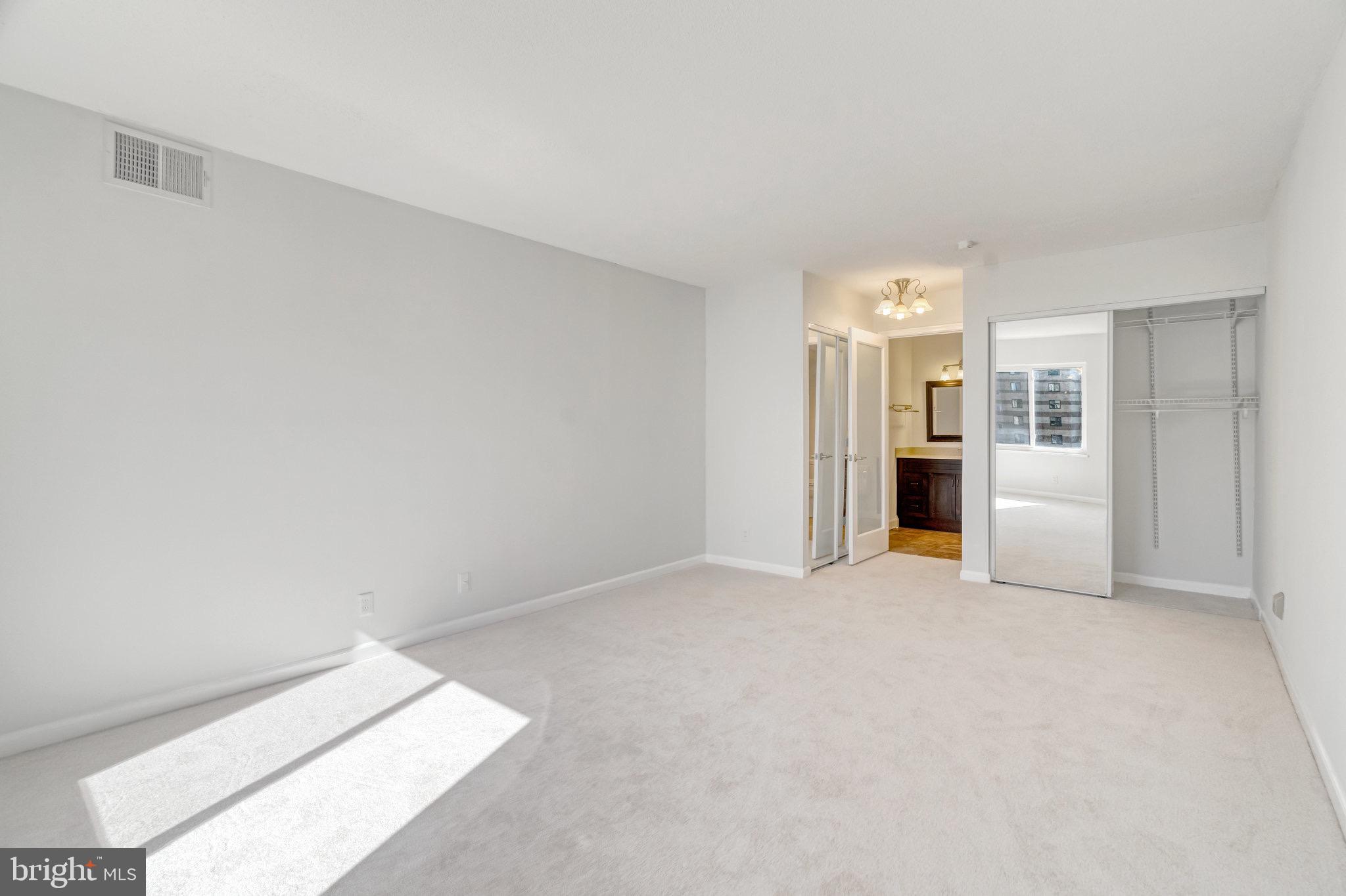 ROTONDA - Residential