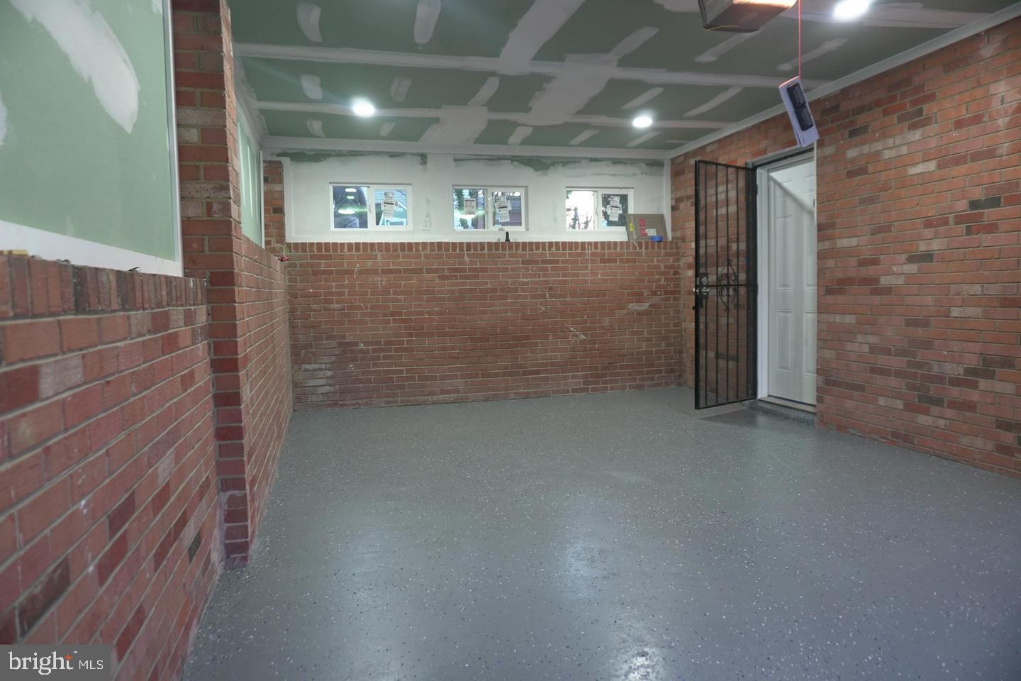 DISTRICT HEIGHTS - Residential