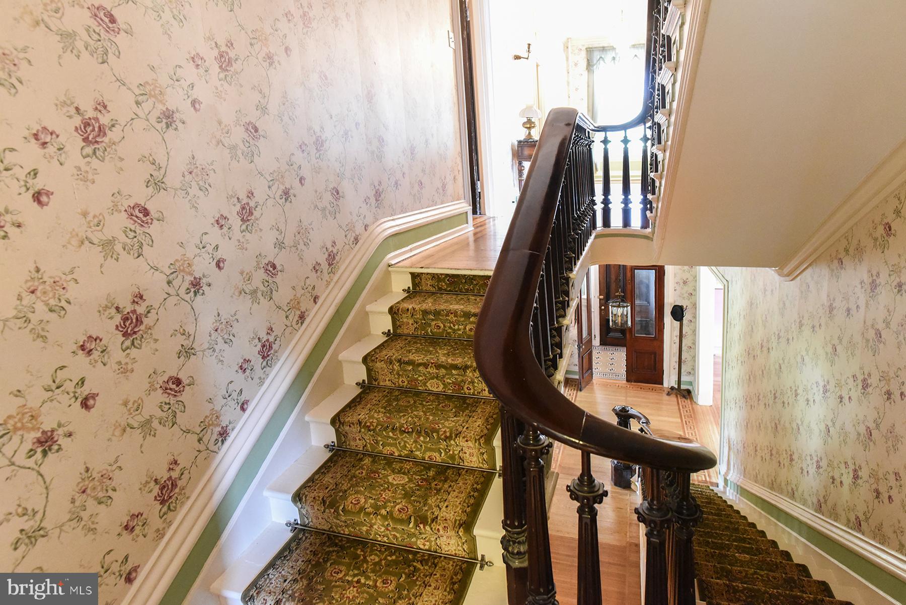 CHAMBERSBURG - Residential