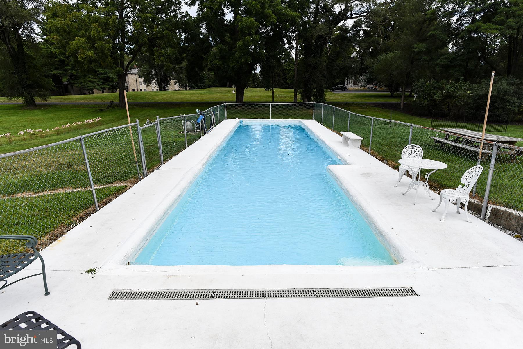 CHAMBERSBURG - Residential