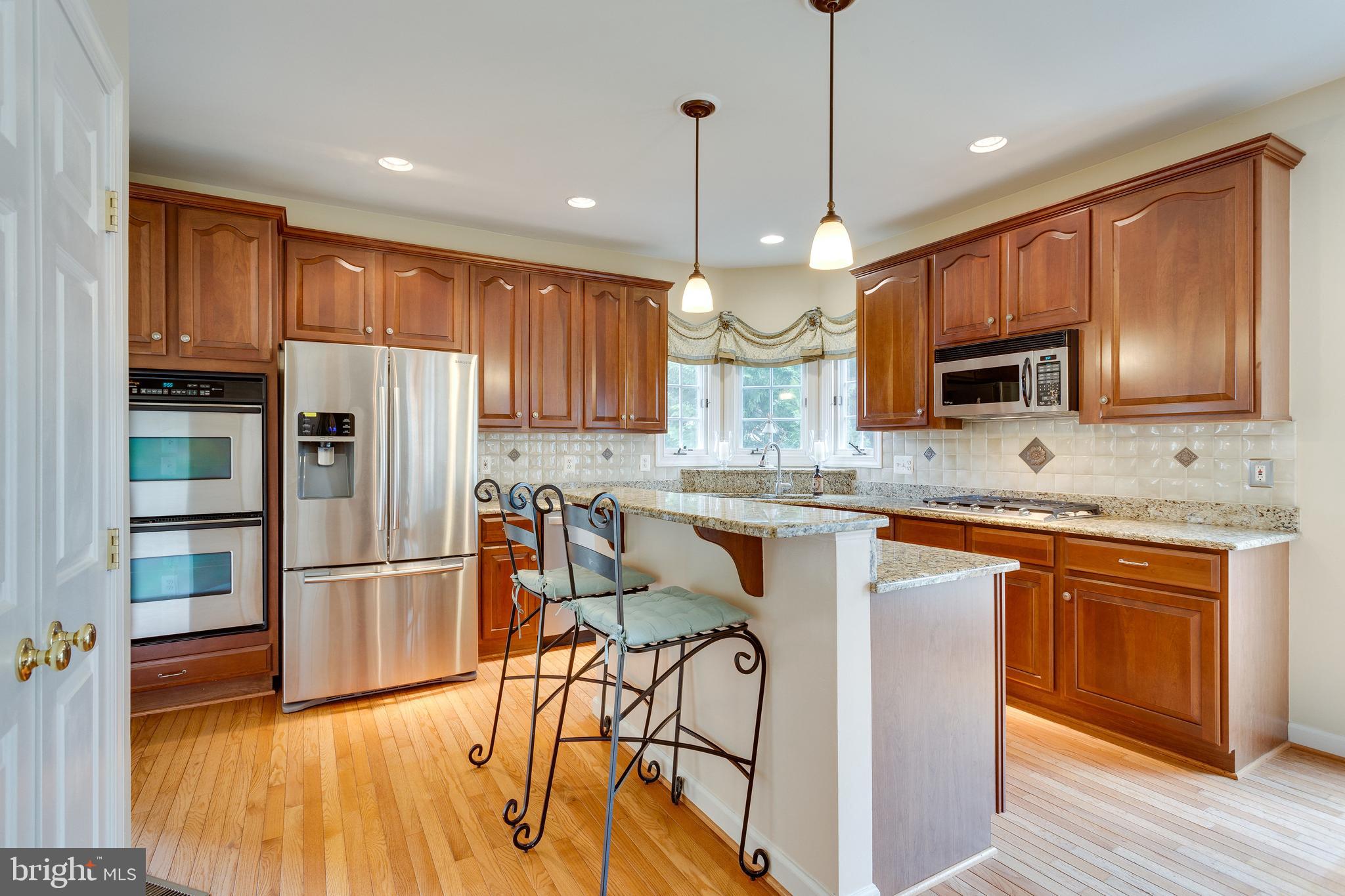 JAMES CREEK - Residential