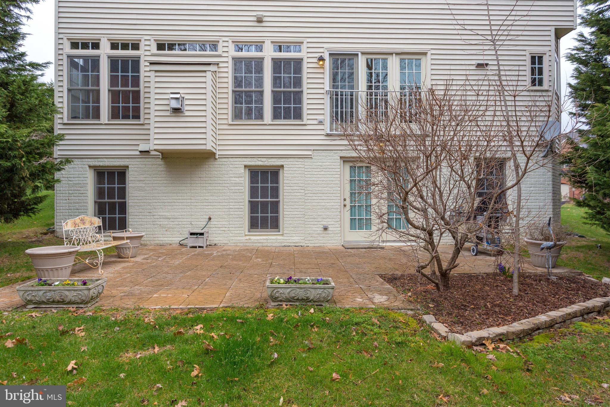 JAMES CREEK - Residential