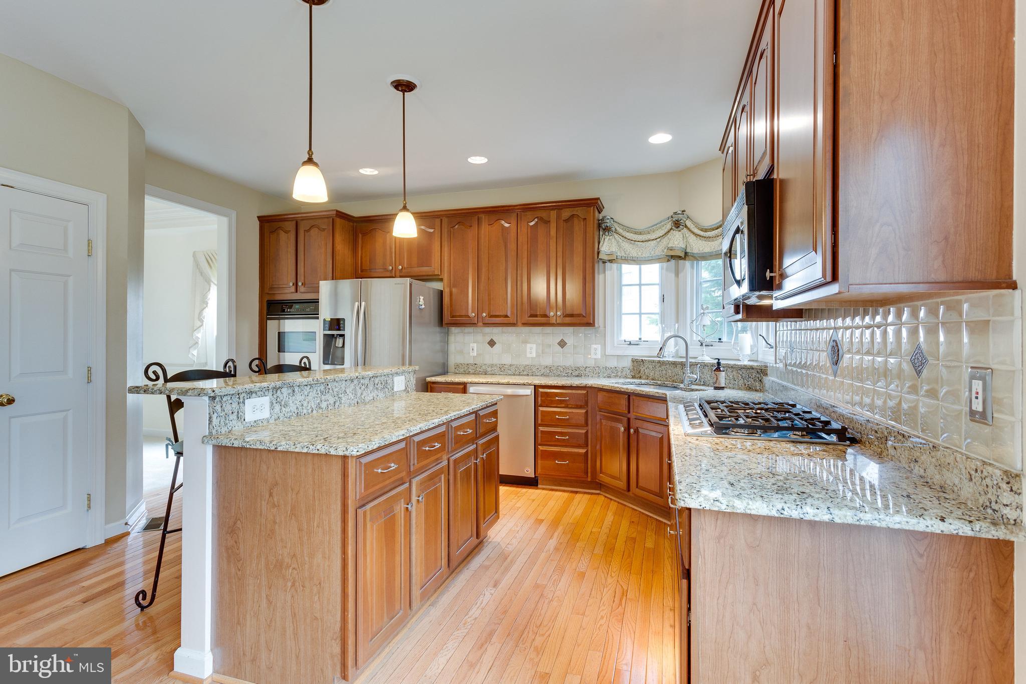 JAMES CREEK - Residential