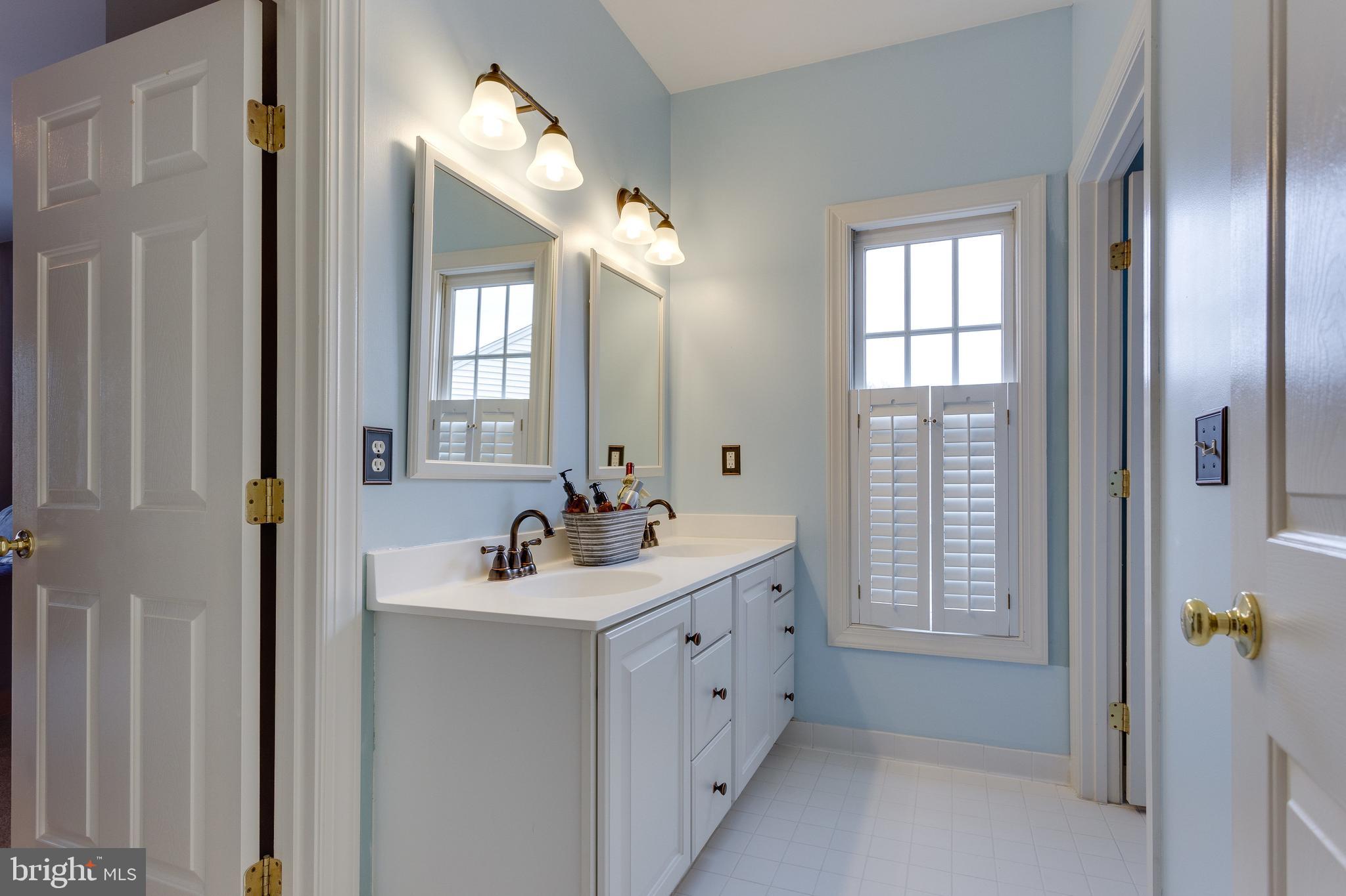 JAMES CREEK - Residential