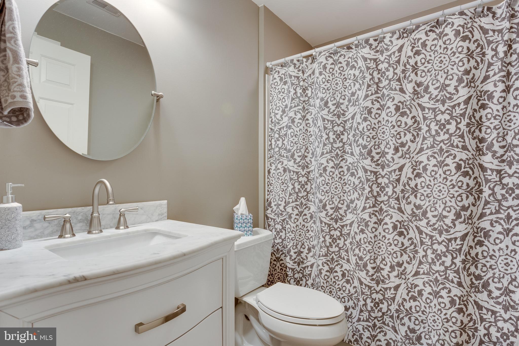 JAMES CREEK - Residential